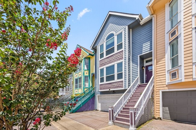 Building Photo - 889 Usener St Rental
