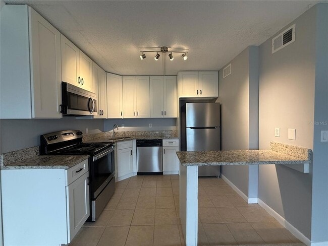 Photo - 927 S Pine Ridge Cir Unit G2