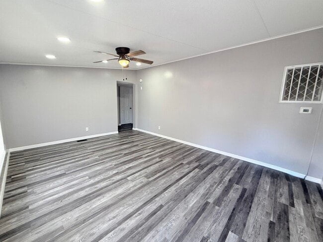 Photo - 5050 Box Wood Ct