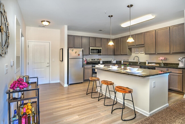 10 Newbridge Apartments
