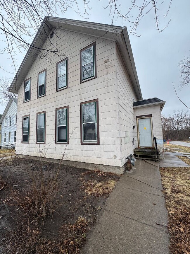 Building Photo - SL MON1527 Unit 1529