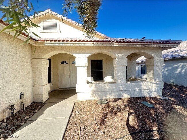 Photo - 4426 Cinema Ave Casa