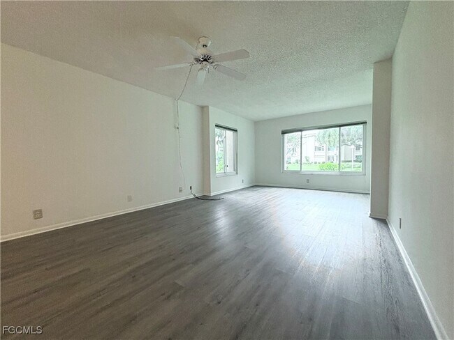 Photo - 2264 Winkler Ave Unit 107