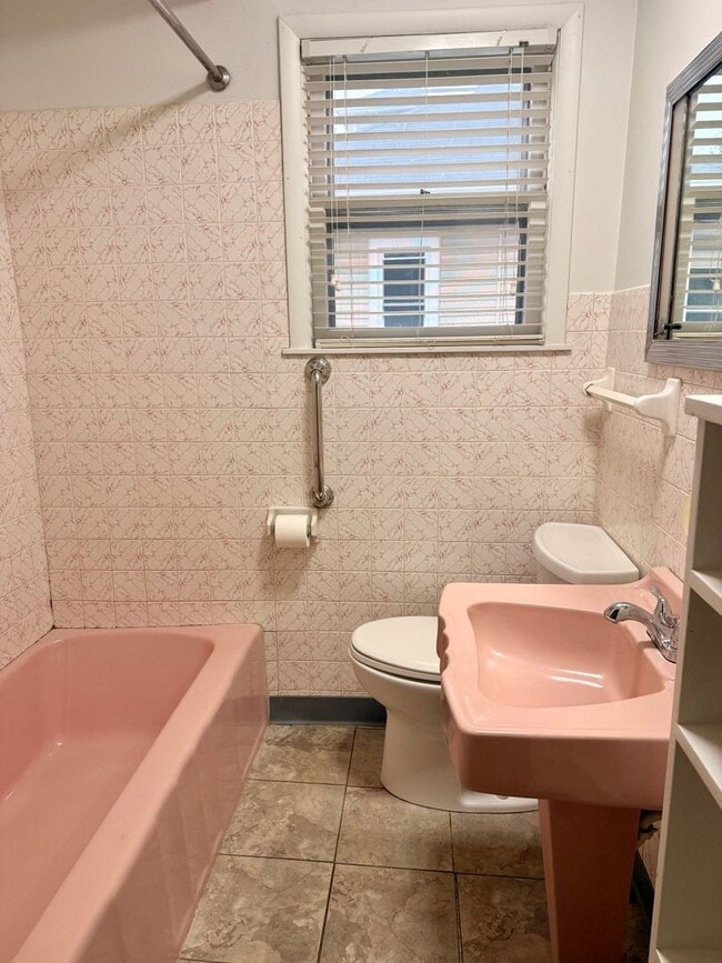 Photo - Loves Park 3 bedroom