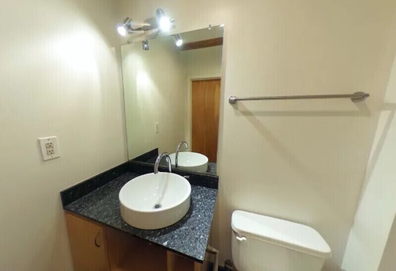 Photo - 110 S 15th St Unit 202