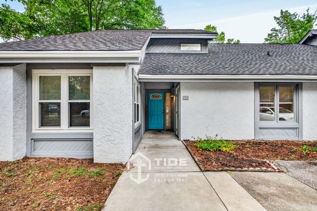 Photo - Spacious Home in the Heart of Summerville