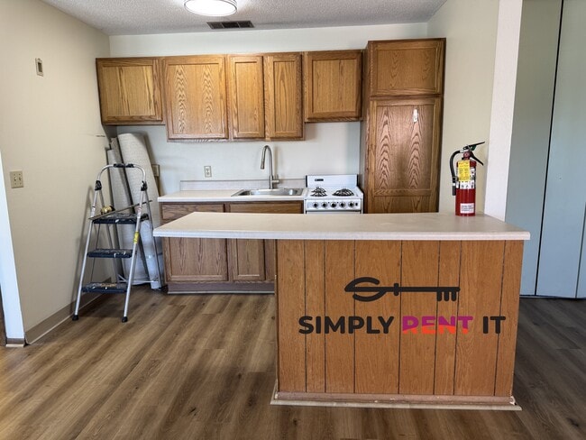 Photo - Renovated 2 bedroom, Story City Unit 11