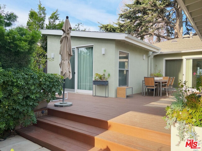 Photo - 2707 Westwood Blvd