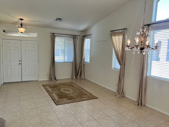 Photo - 11736 Hugana Pl