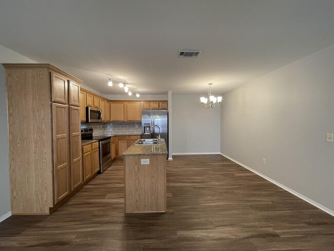 Photo - 3602 SW Deerfield Blvd