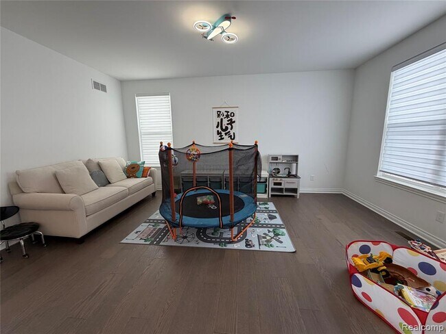 Photo - 51360 Whispering Rdg Dr