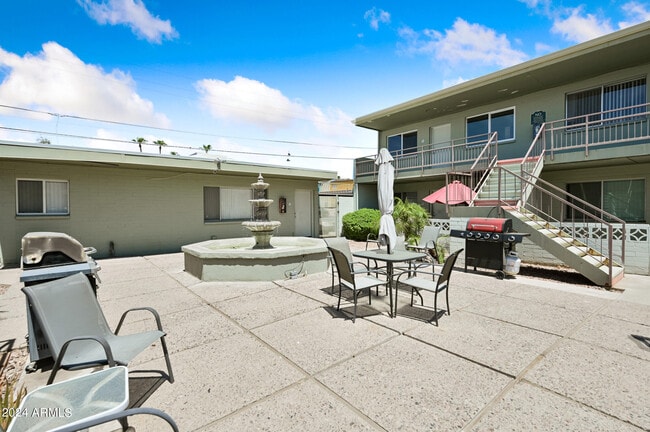 Photo - 1702 W Tuckey Ln Unit 230