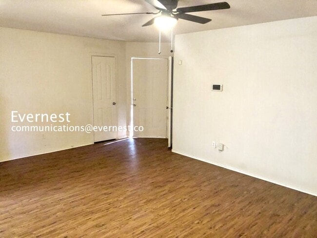 Photo - 246 Creek Cove Dr