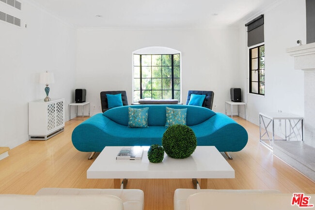 Photo - 1323 Club View Dr