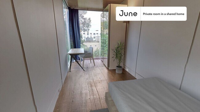 Photo - Room in Shared 6 bed/6 bath home Unidad 4C