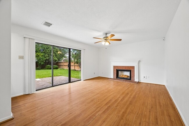 Photo - 15251 Kelbrook Dr