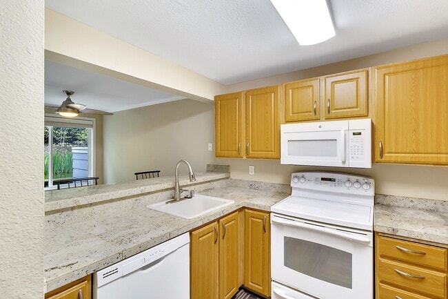 Photo - 10026 NE 127th Pl Unit D116