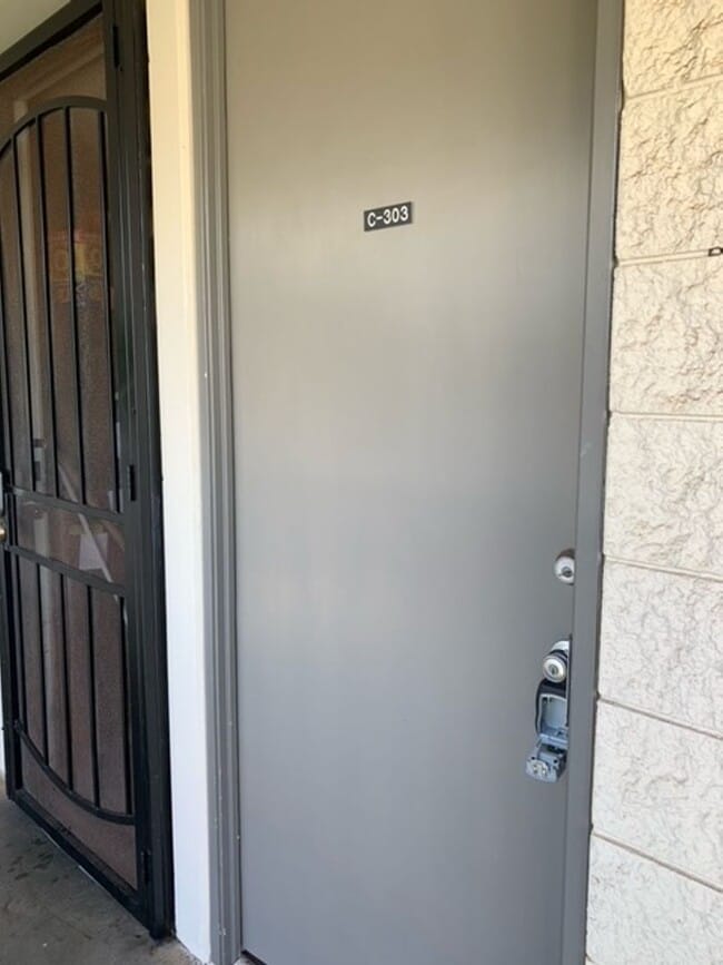 Photo - Northbrook-Melemanu -  2 Bedroom, 1 Bath Unit with 1 assigned parking Unit C303