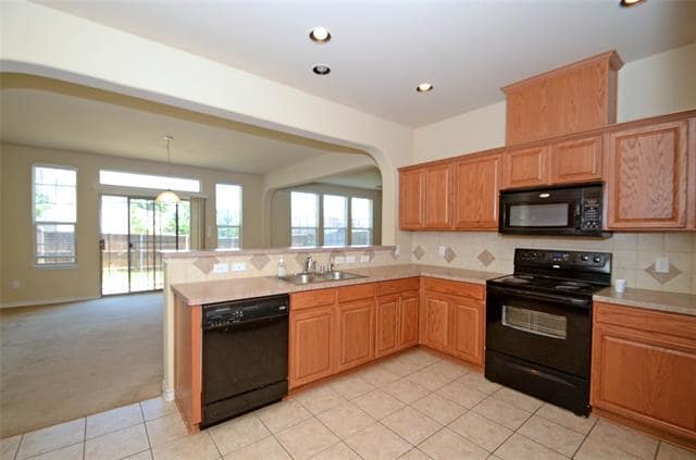 Photo - 6504 Hickory Hill Dr