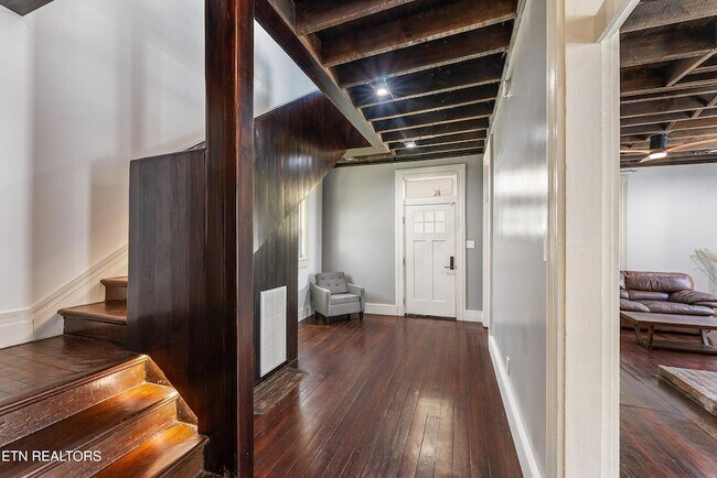 Photo - 2100 Cecil Ave