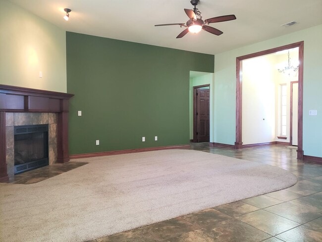 Photo - 329 Madison Pl Dr