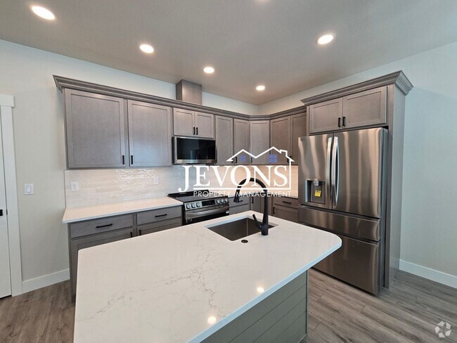 Building Photo - 413 S 97th Ave Unit 3 Rental