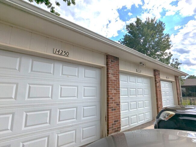 14240 E 22nd Pl