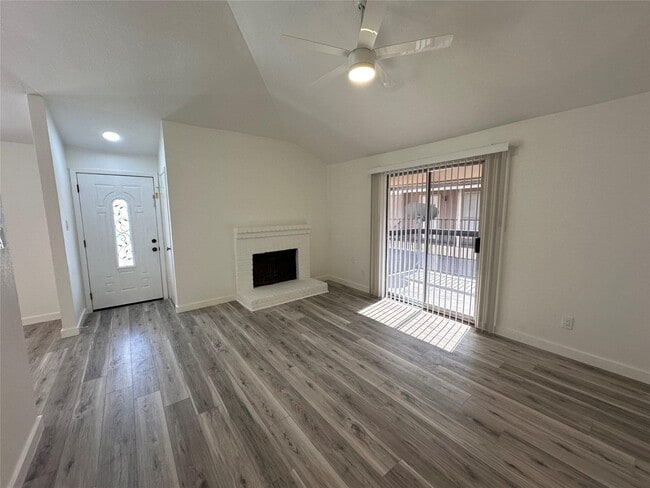Photo - 11506 Meadow Pines Ct Unit C