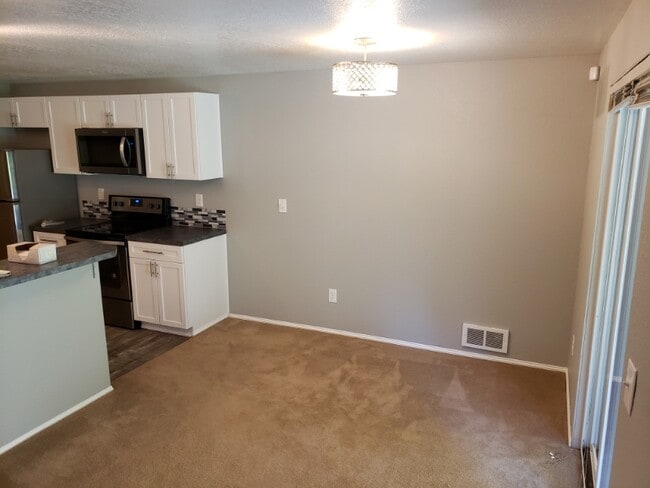 Photo - 4216 155th St SW