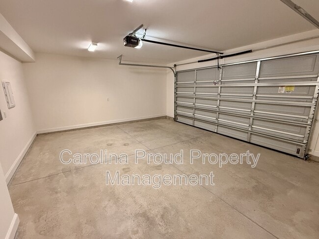 Photo - 1413 Dorset Dr