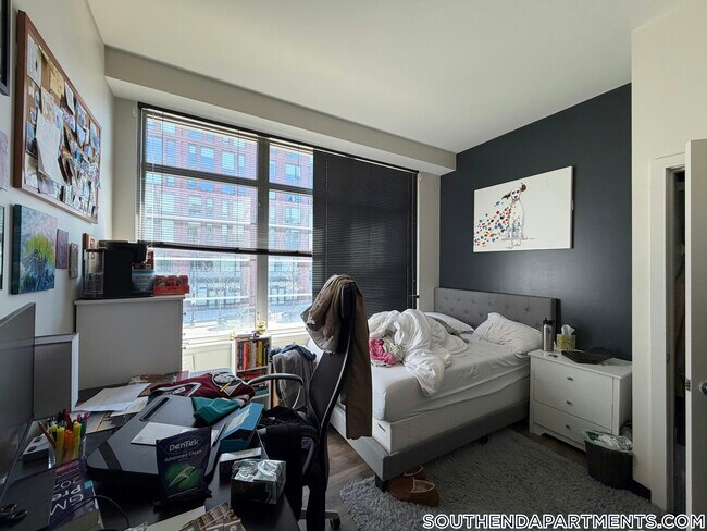 Photo - 160 E Berkeley St Unidad 307