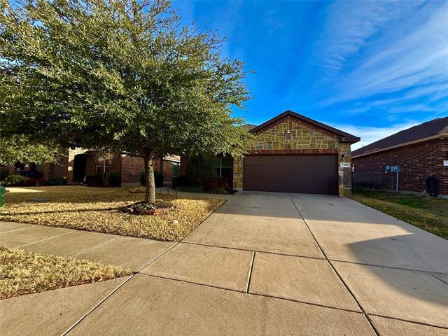 Photo - 1068 Meadow Scape Dr