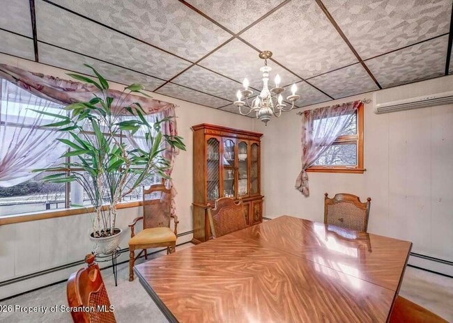 Photo - 1409 E Elm St