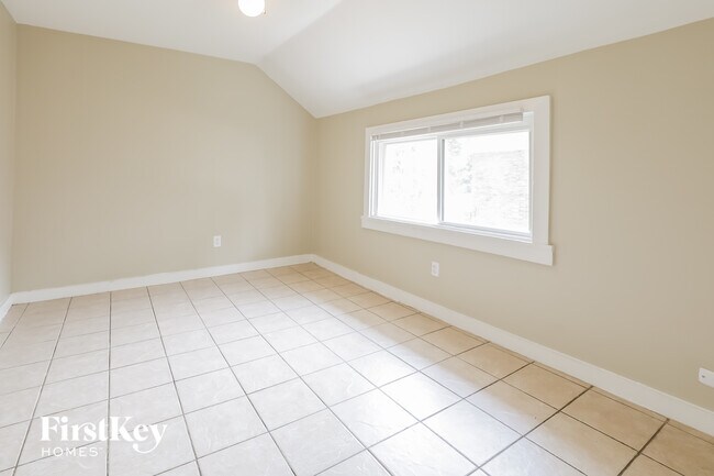 Photo - 838 Prescott St