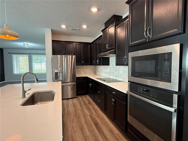 Photo - 2909 Deerberry Ln