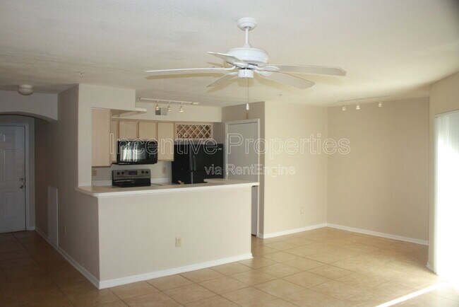 Photo - 7220 Westpointe Blvd Unidad 1416