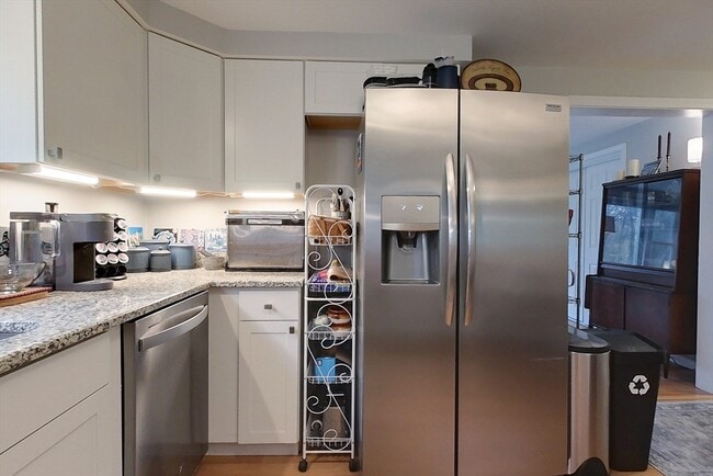 Photo - 104 Squannacook Rd