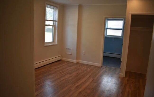 Photo - 478 Walnut St