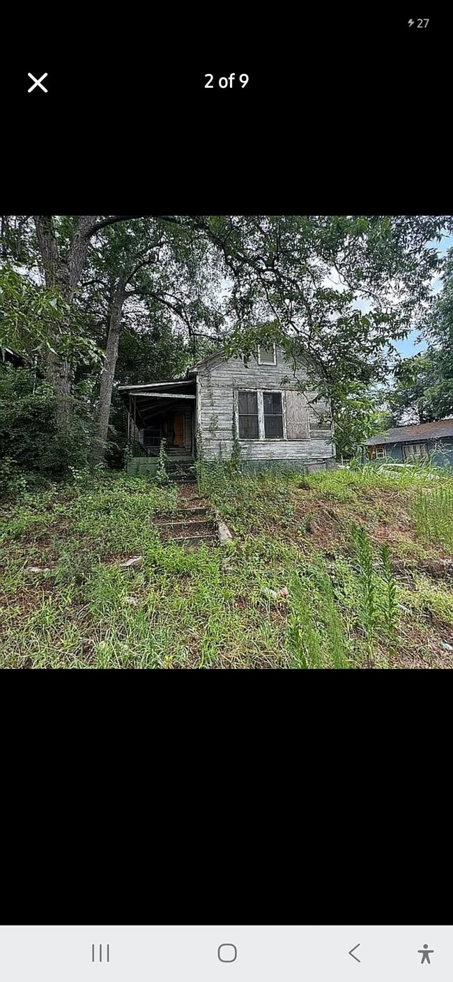 Building Photo - 1523 13th St N
