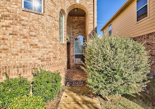 Photo - 2717 Tangerine Ln