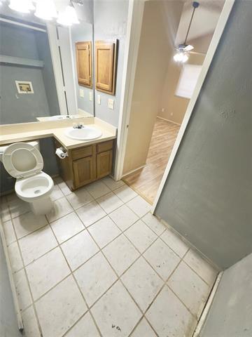 Photo - 7401 Canoga Cir