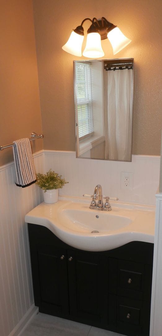 Photo - 3 Bed 2 Bath House in a Peaceful Setting