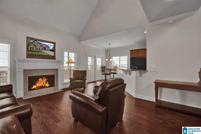 Photo - 8613 Highlands Dr