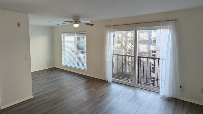 Photo - 323 Queen Anne Ave N Unit 509