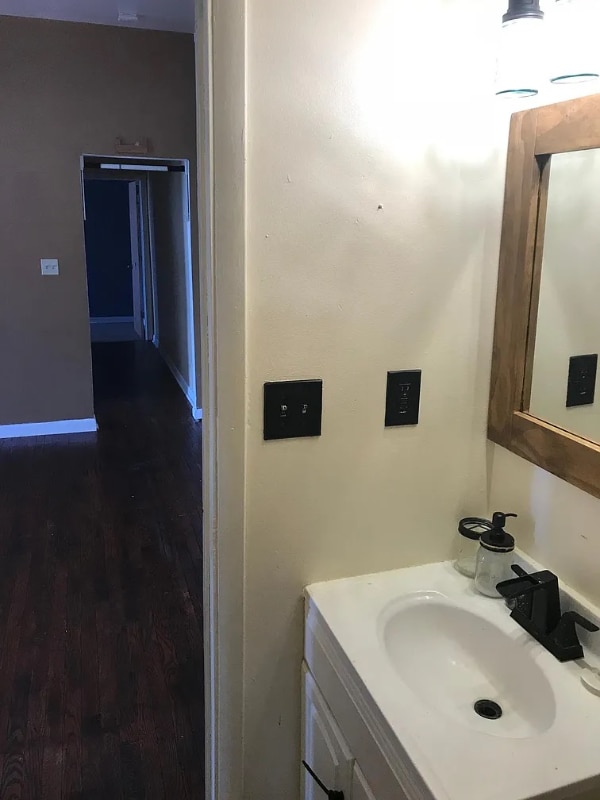 Photo - 728 Anderson St Unit 3