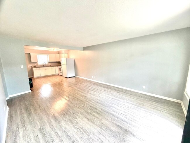 Photo - 1827 Bashford Manor Ln