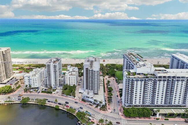 Photo - 2401 Collins Ave Condo Unit 1011