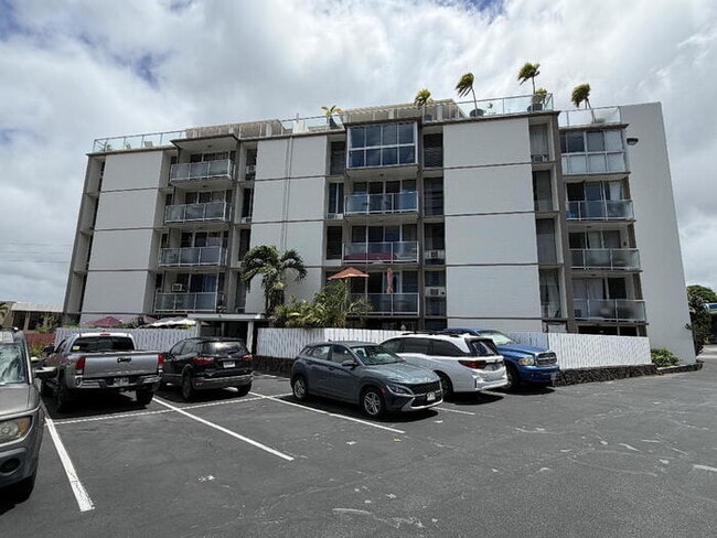 Building Photo - To register for the showing time, note the 4 digit code: 3857 and click "APPLY NOW."(mobile:orang...