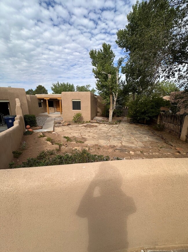 Photo - 2324 Brother Abdon Way