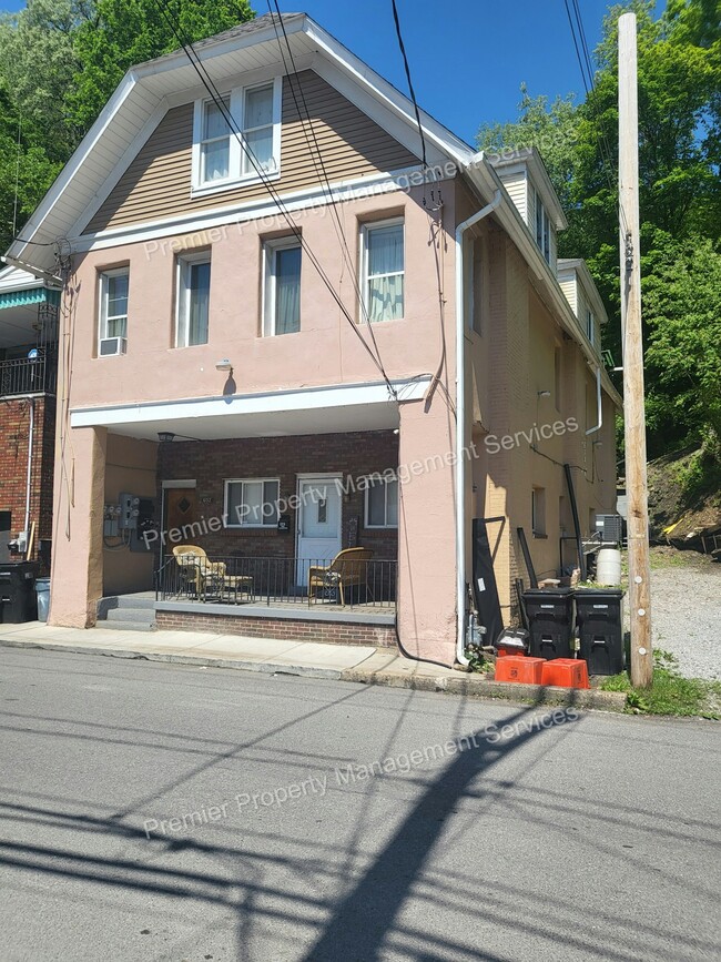 Photo - 602 Sheffield Ave Townhome